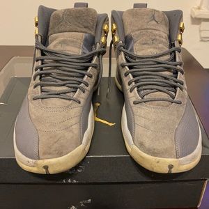 Air Jordan cool grey 12’s.